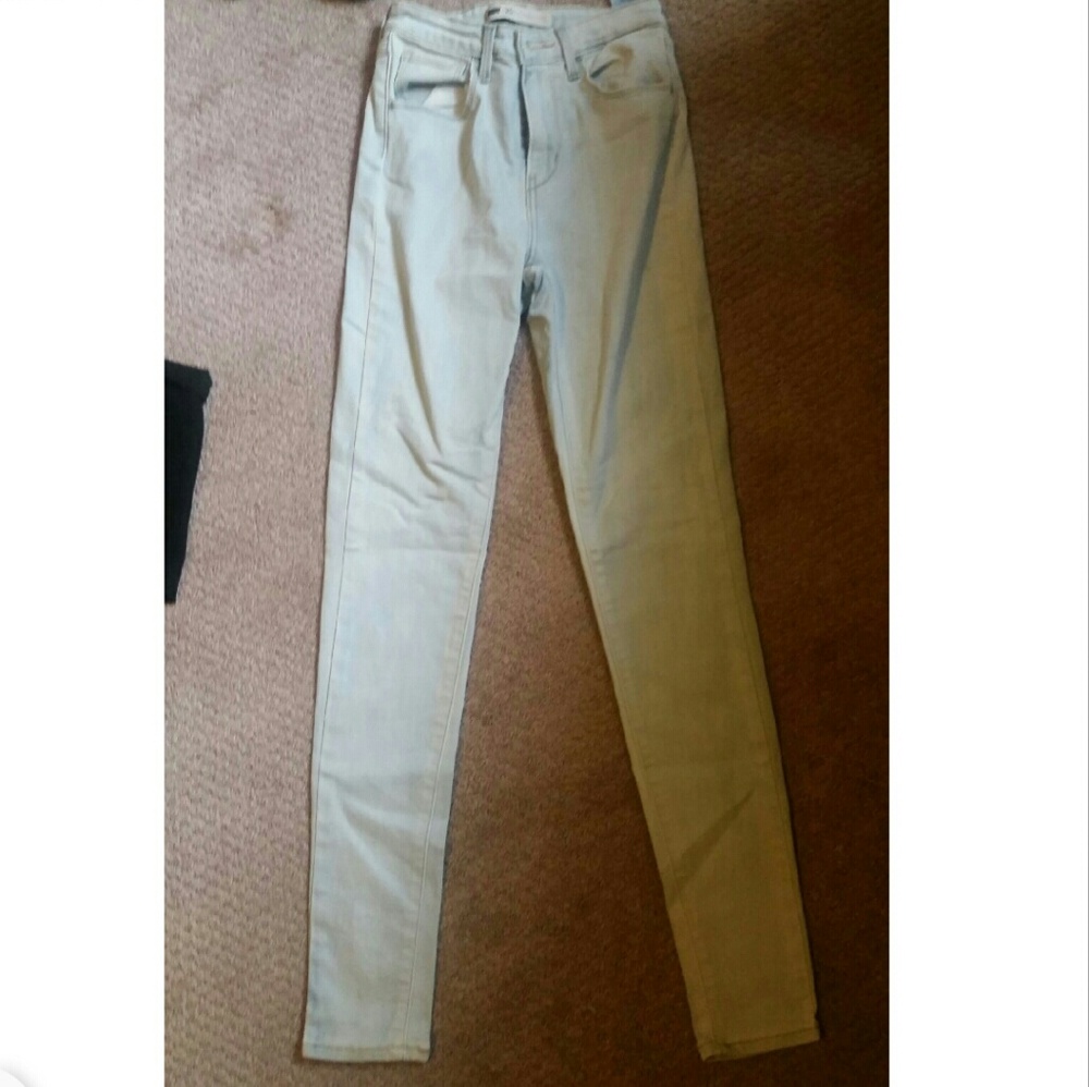 Levi's super high rise light wash skinny jeans